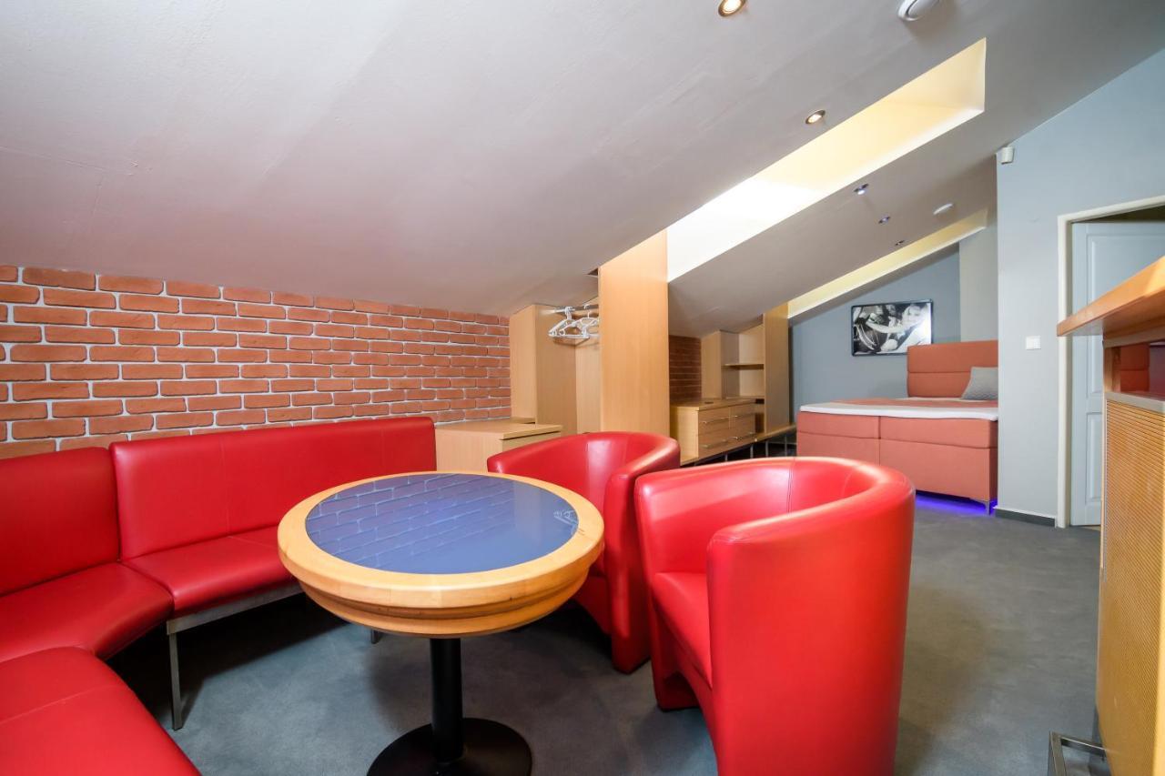 A Perfect Option For People Who Want To Enjoy Their Stay In Kosice Exterior photo